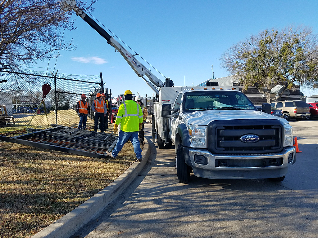 Maximizing the Benefits of Your Commercial Security Gate Solution - Tips for Proper Maintenance and Repair