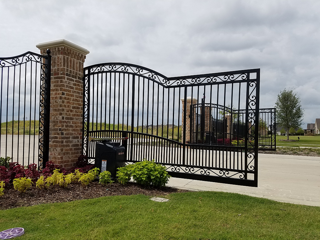The Benefits Of Installing An Automatic Gate System